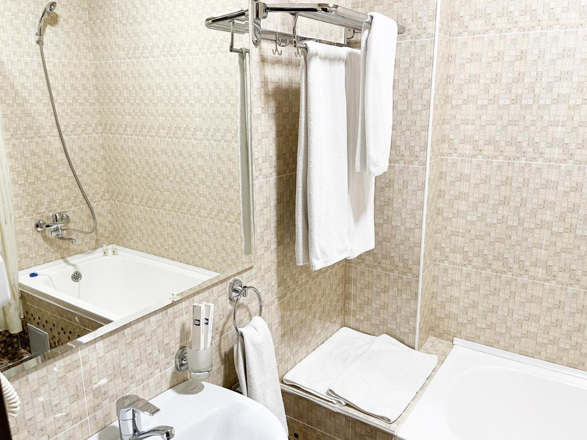 Reikartz Xon Tashkent Hotel Kültér fotó
